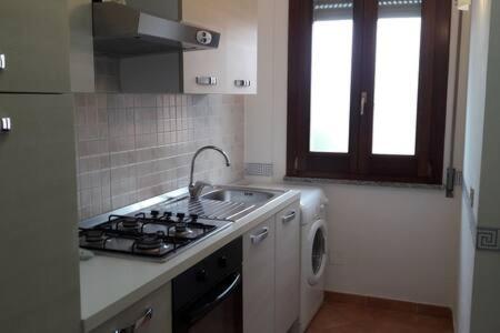Andrea'S House Apartment Carbonia Ngoại thất bức ảnh
